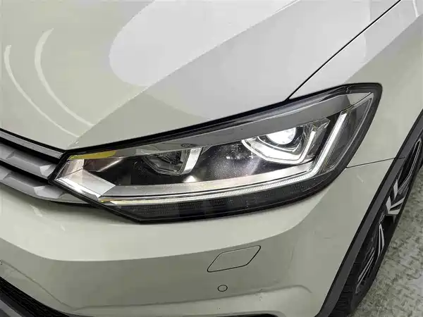 Volkswagen Touran 2021