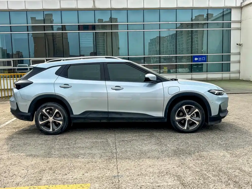 Chevrolet Menlo 2021