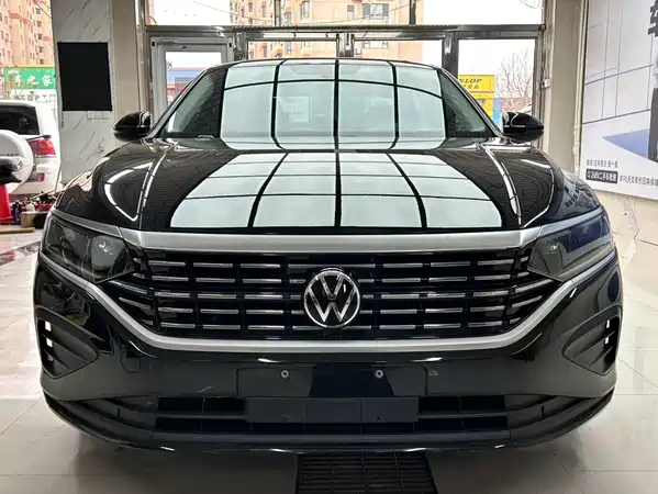 Volkswagen Passat 2022
