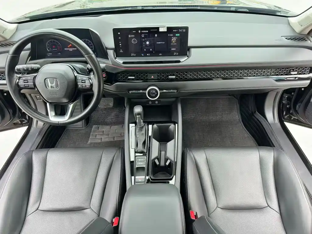 Honda Accord 2023 — фото 6