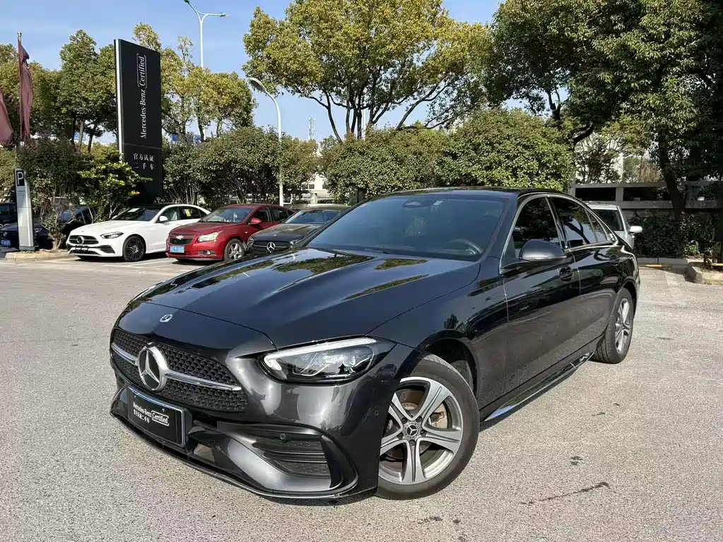 Mercedes-Benz C-Class 2023 — фото 1