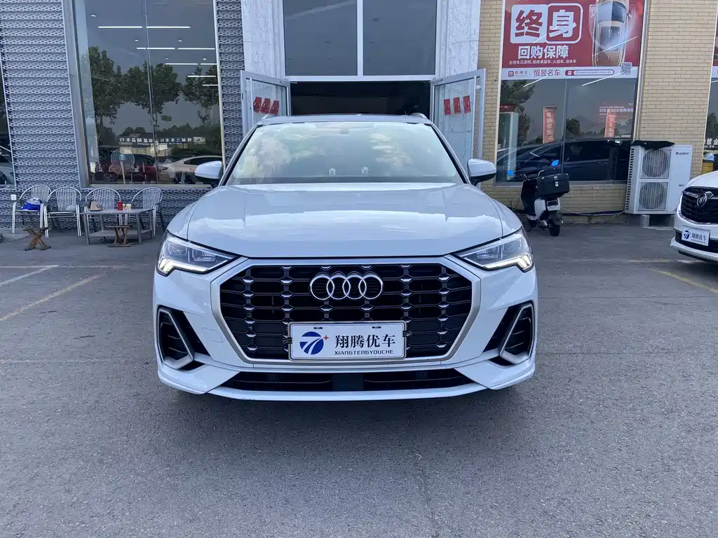 Audi Q3 2023 — фото 2