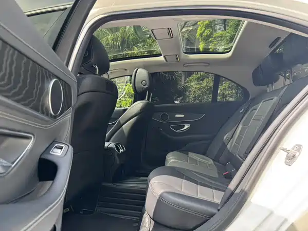 Mercedes-Benz C-Class 2018