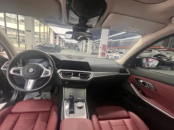BMW 3 Series 2021