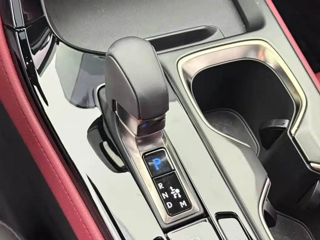 Lexus NX 2024