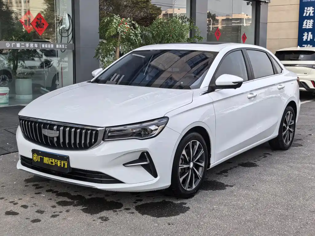 Geely Emgrand 2024