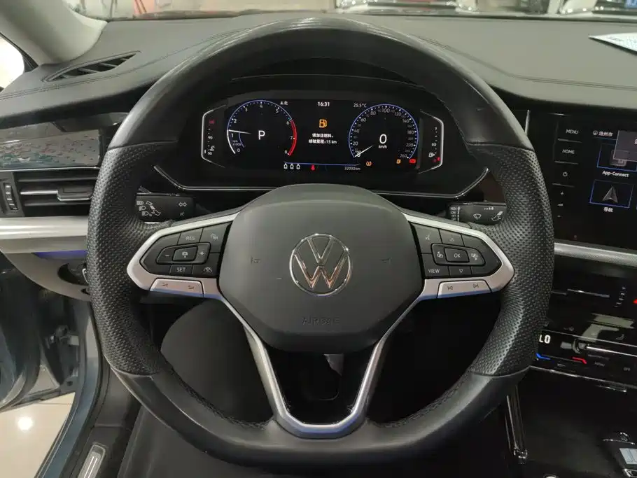 Volkswagen Passat 2021 — фото 15