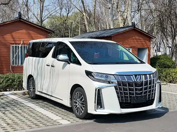 Toyota Alphard 2018