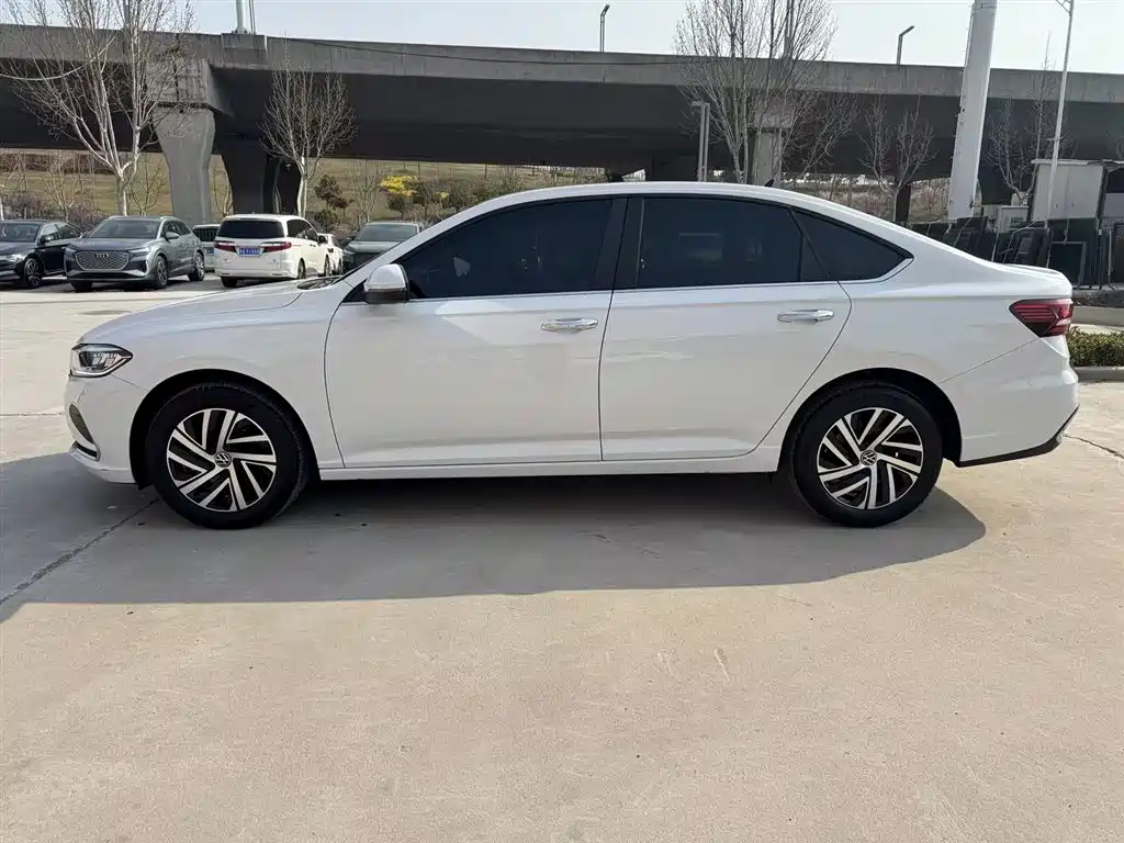 Volkswagen Lavida 2024