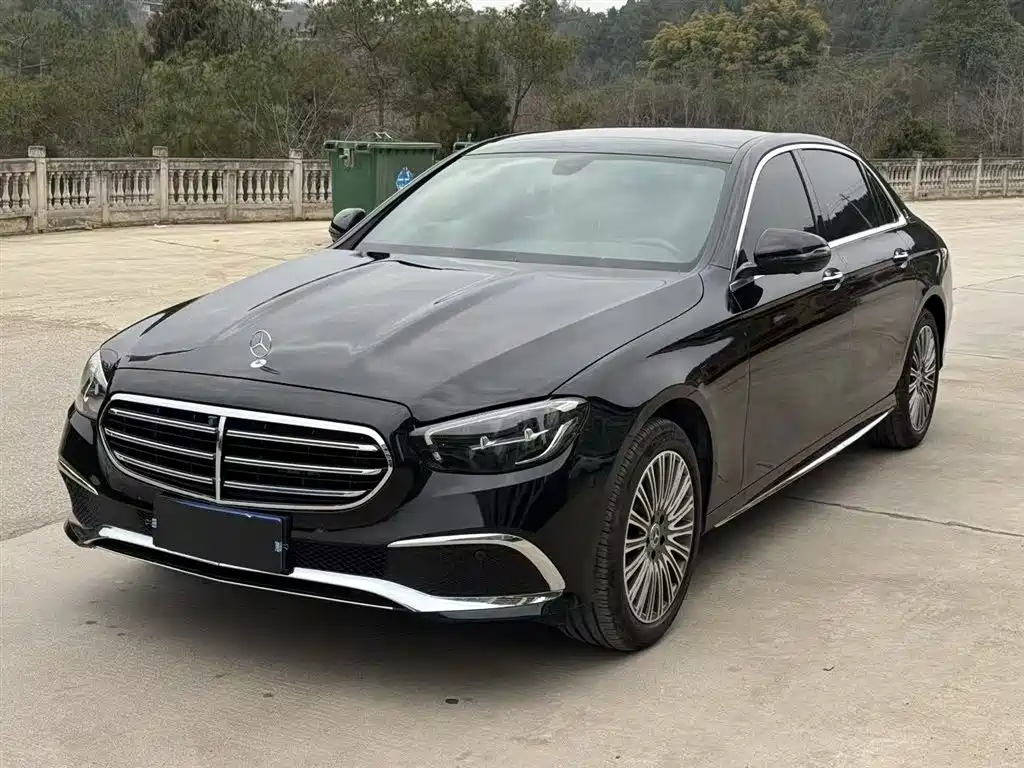 Mercedes-Benz E-Class 2021 — фото 2
