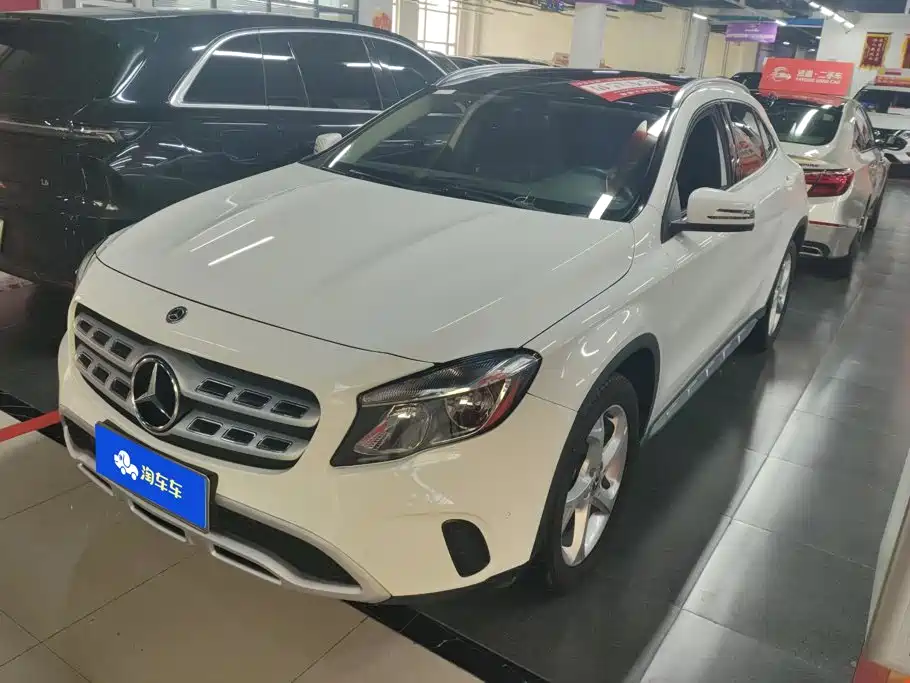 Mercedes-Benz GLA 2017