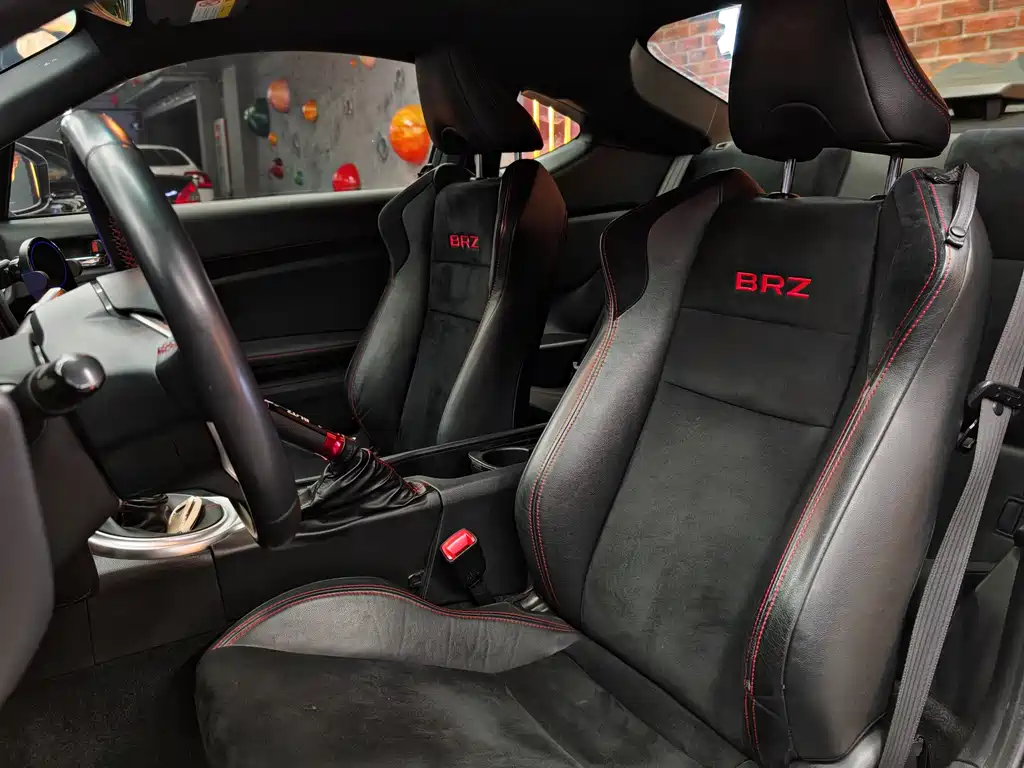 Subaru BRZ 2019 — фото 16