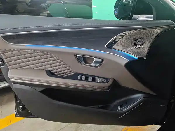 BYD Han 2024