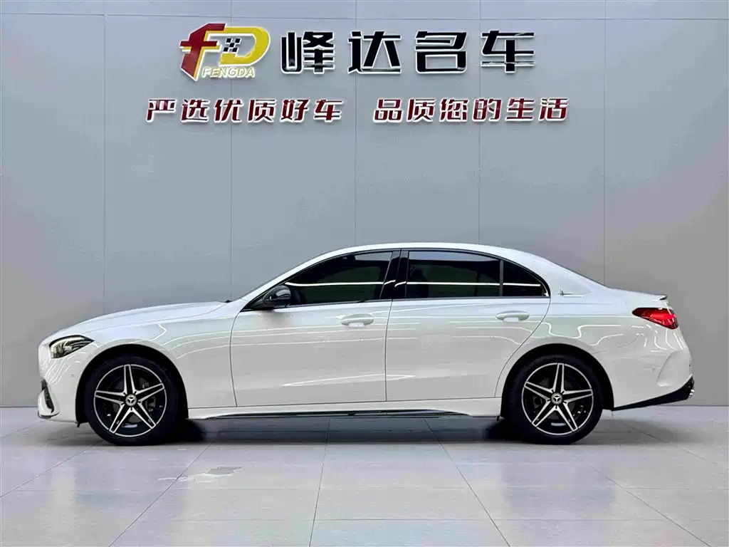 Mercedes-Benz C-Class 2022 — фото 2