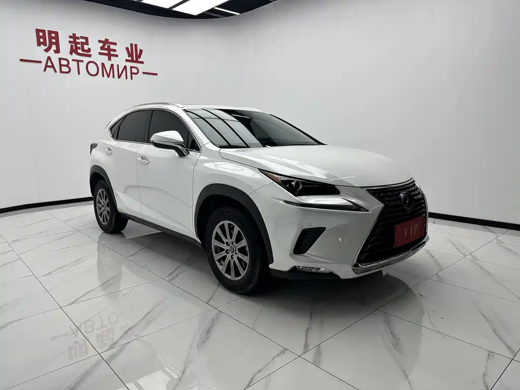 Lexus NX 2020 — фото 3