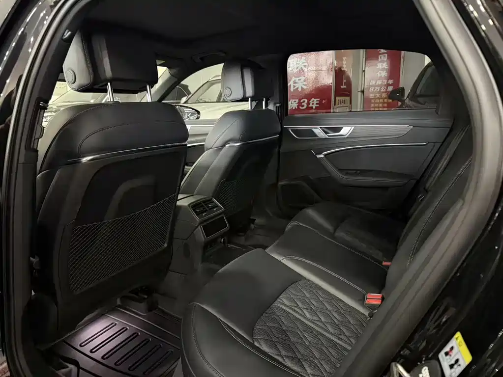 Audi A6L 2025