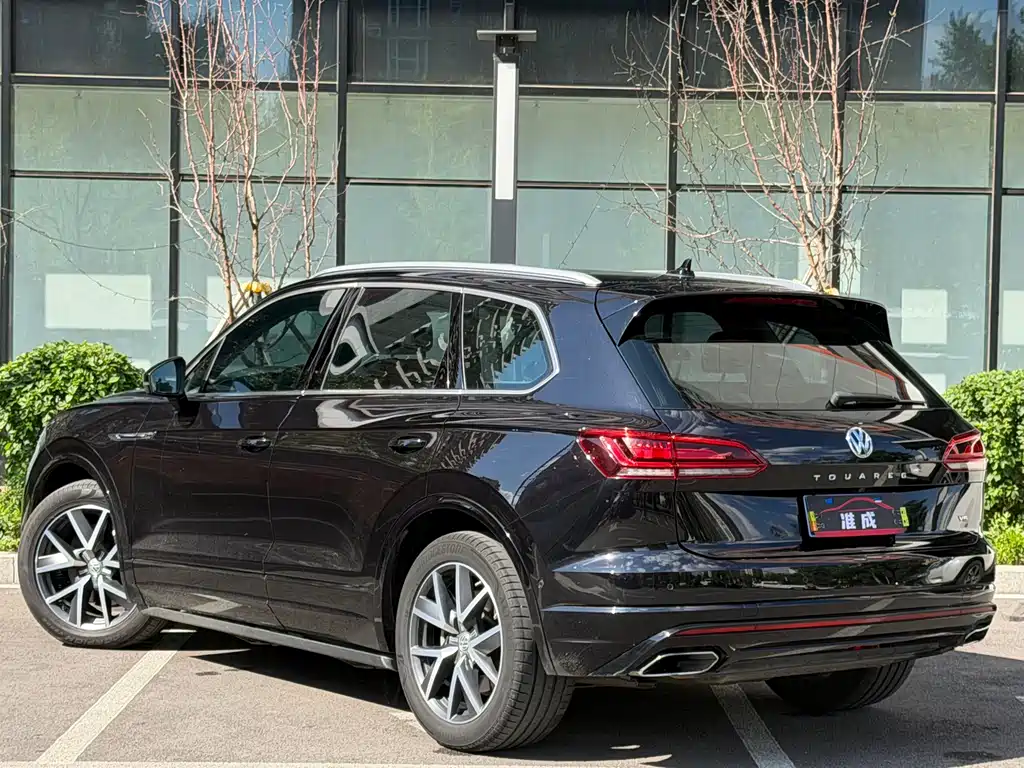 Volkswagen Touareg 2019 — фото 4