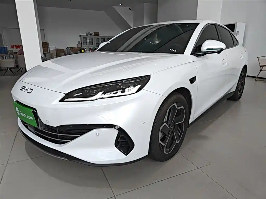 BYD Seal 06 2025