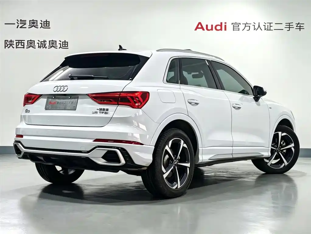 Audi Q3 2025 — фото 4