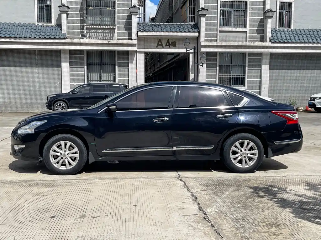 Nissan Teana 2014