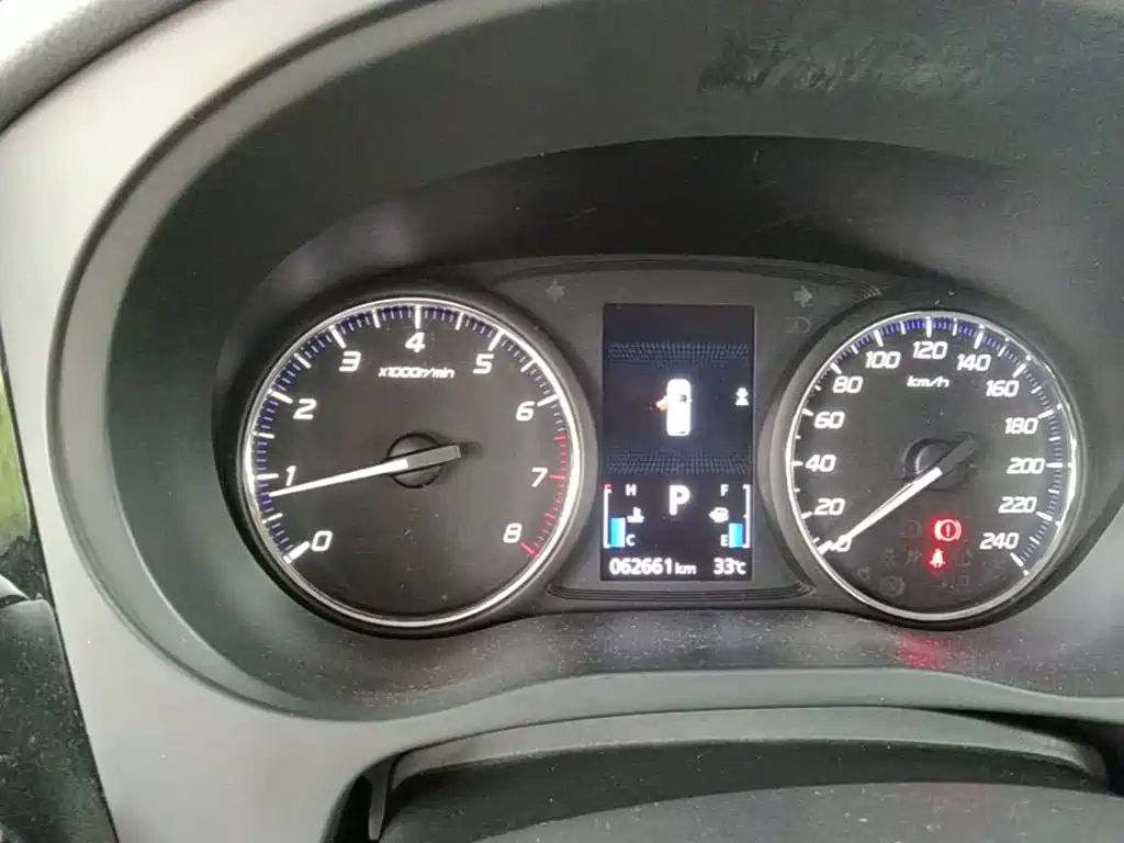 Mitsubishi Outlander 2020 — фото 18