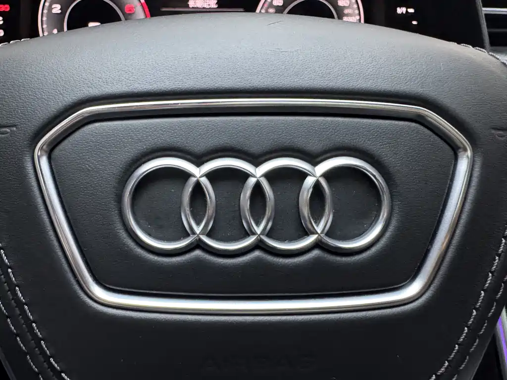 Audi A6L 2023 — фото 24