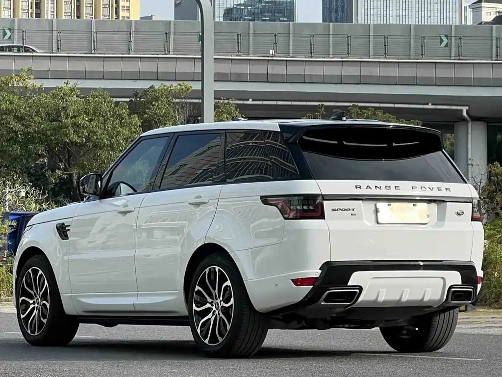 Land Rover Range Rover Sport 2021 — фото 7