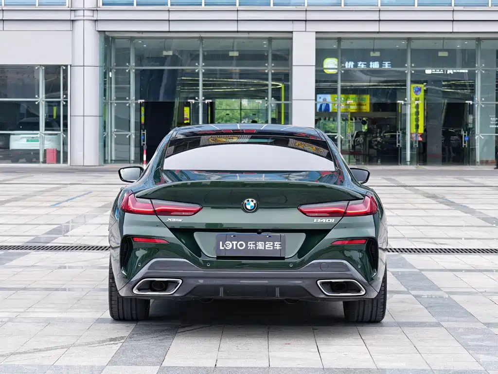 BMW 8 Series 2023 — фото 3