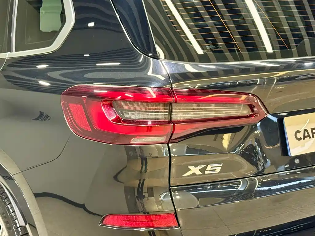 BMW X5 2021 — фото 27