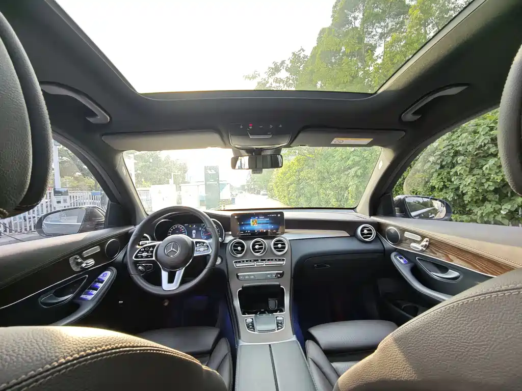 Mercedes-Benz GLC 2022 — фото 17