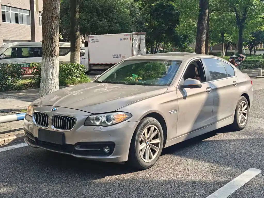 BMW 5 Series 2016