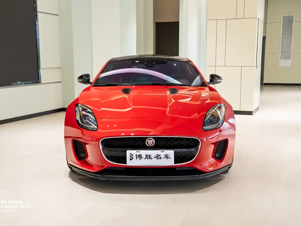 Jaguar F-TYPE 2018 — фото 2