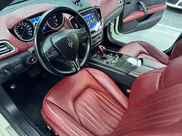 Maserati Ghibli 2016
