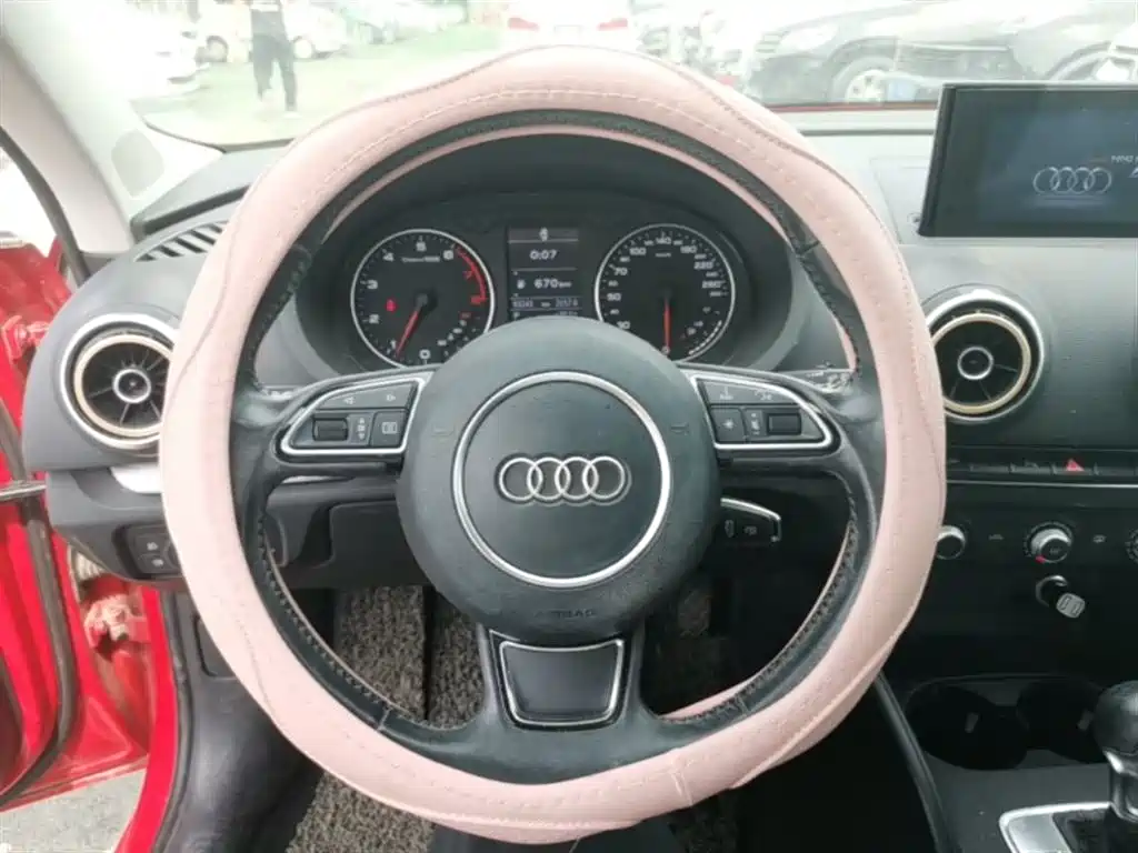 Audi A3 2015 — фото 11