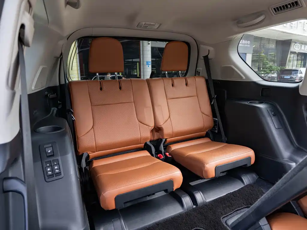 Lexus GX 2015 — фото 13