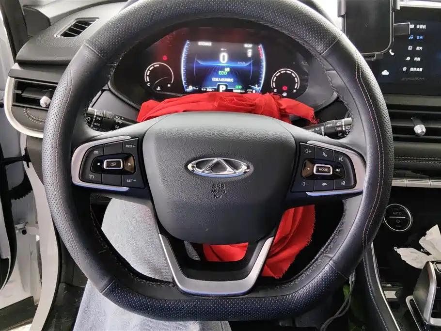 Chery Tiggo 8 2025 — фото 15