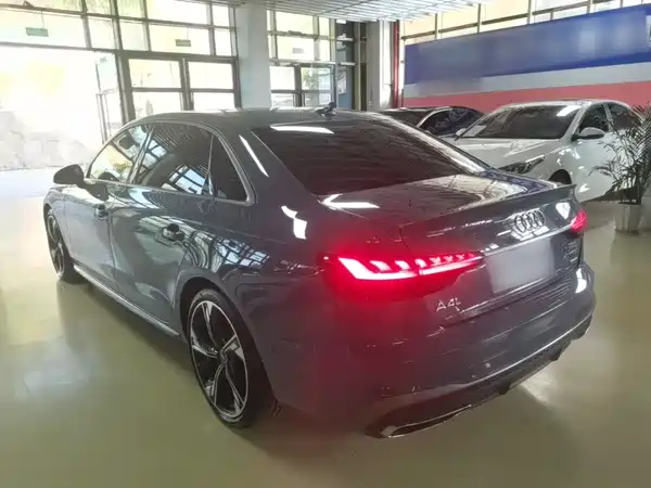Audi A4L 2022