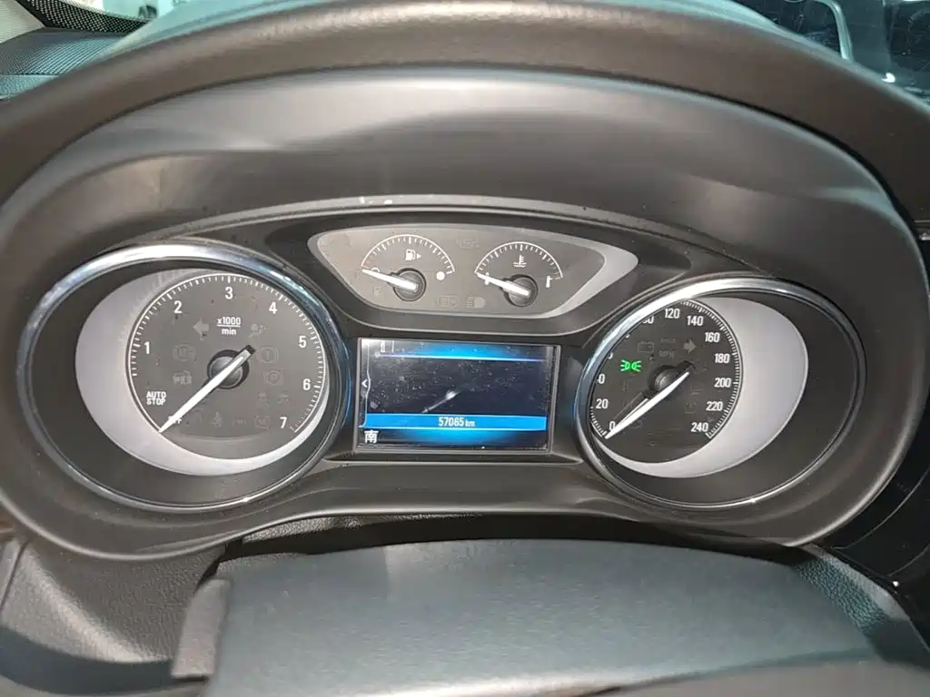 Buick Envision Plus 2021 — фото 12