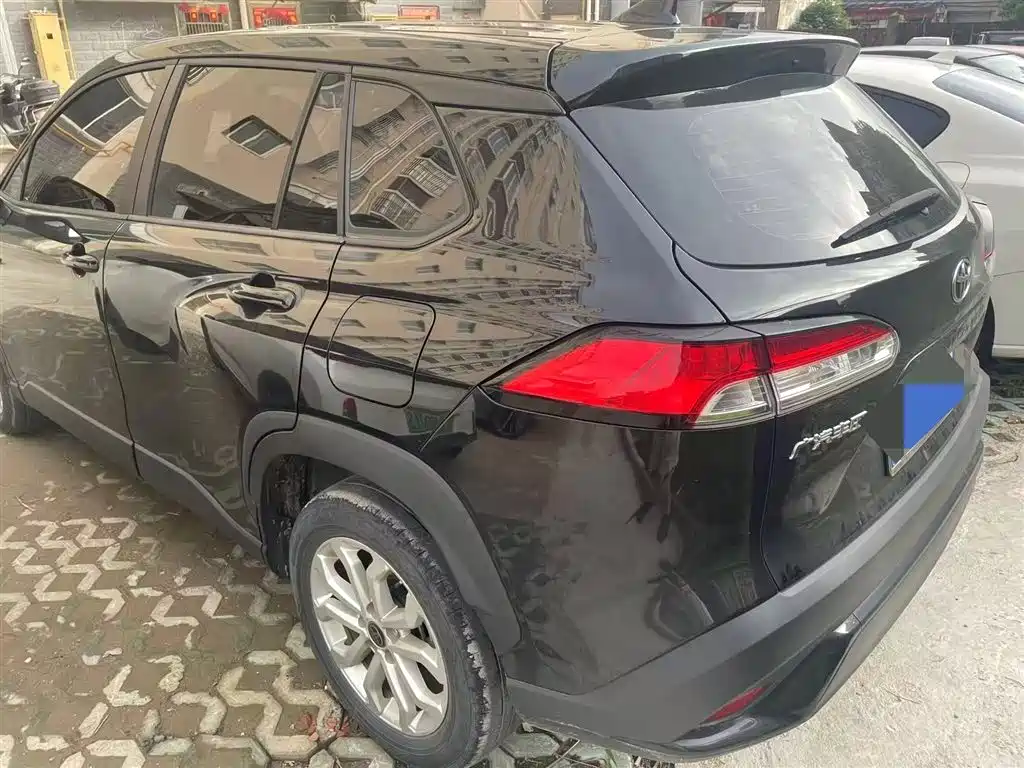 Toyota Frontlander 2023