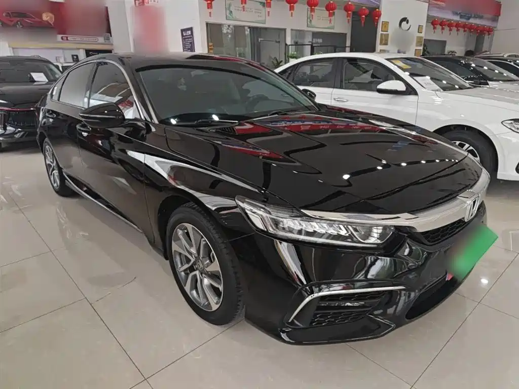 Honda Inspire 2020 — фото 22