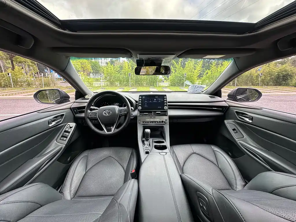 Toyota Avalon 2021