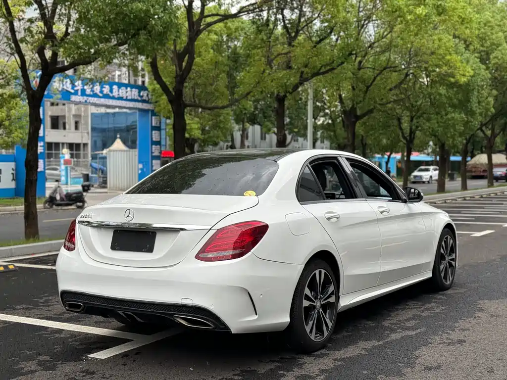 Mercedes-Benz C-Class 2015 — фото 10
