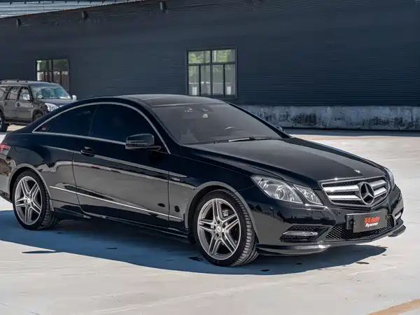 Mercedes-Benz E-Class 2012