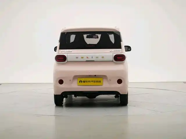 Wuling MINIEV 2025