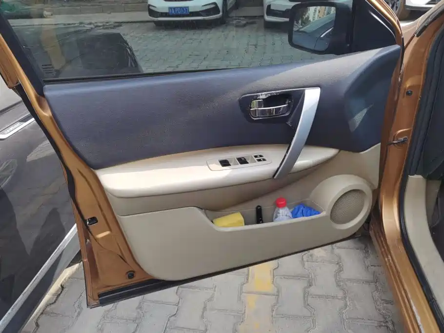 Nissan Qashqai 2014