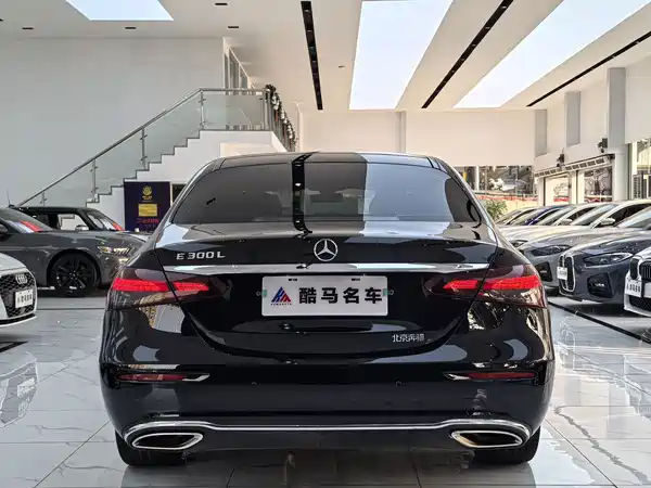 Mercedes-Benz E-Class 2023
