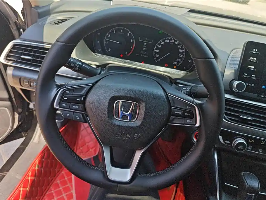 Honda Accord 2021 — фото 15