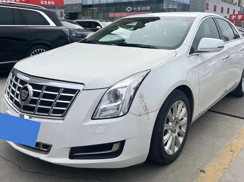 Cadillac XTS 2014