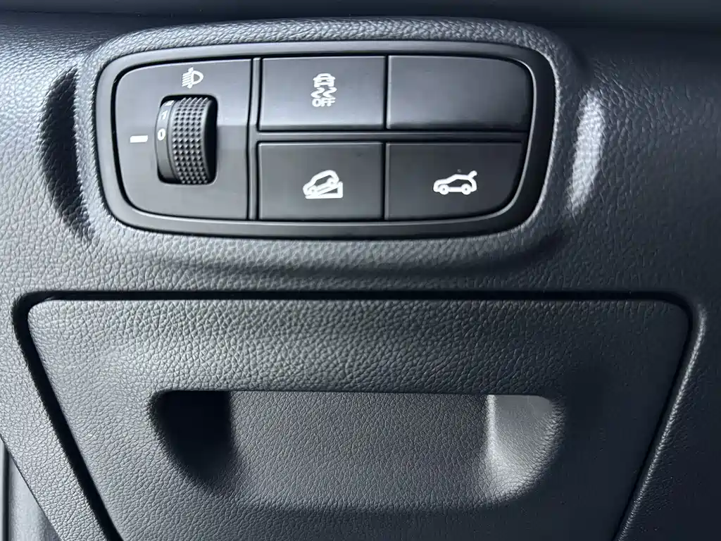 GAC Trumpchi GS4 2022 — фото 18