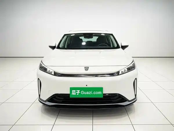 Roewe D5X DMH 2026